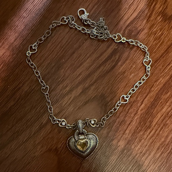 100% authentic Judith Ripka Heart Pendant Necklace with Gold and diamondAccent
